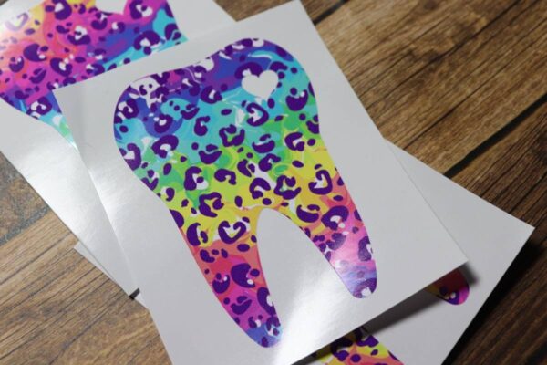 Tooth sticker